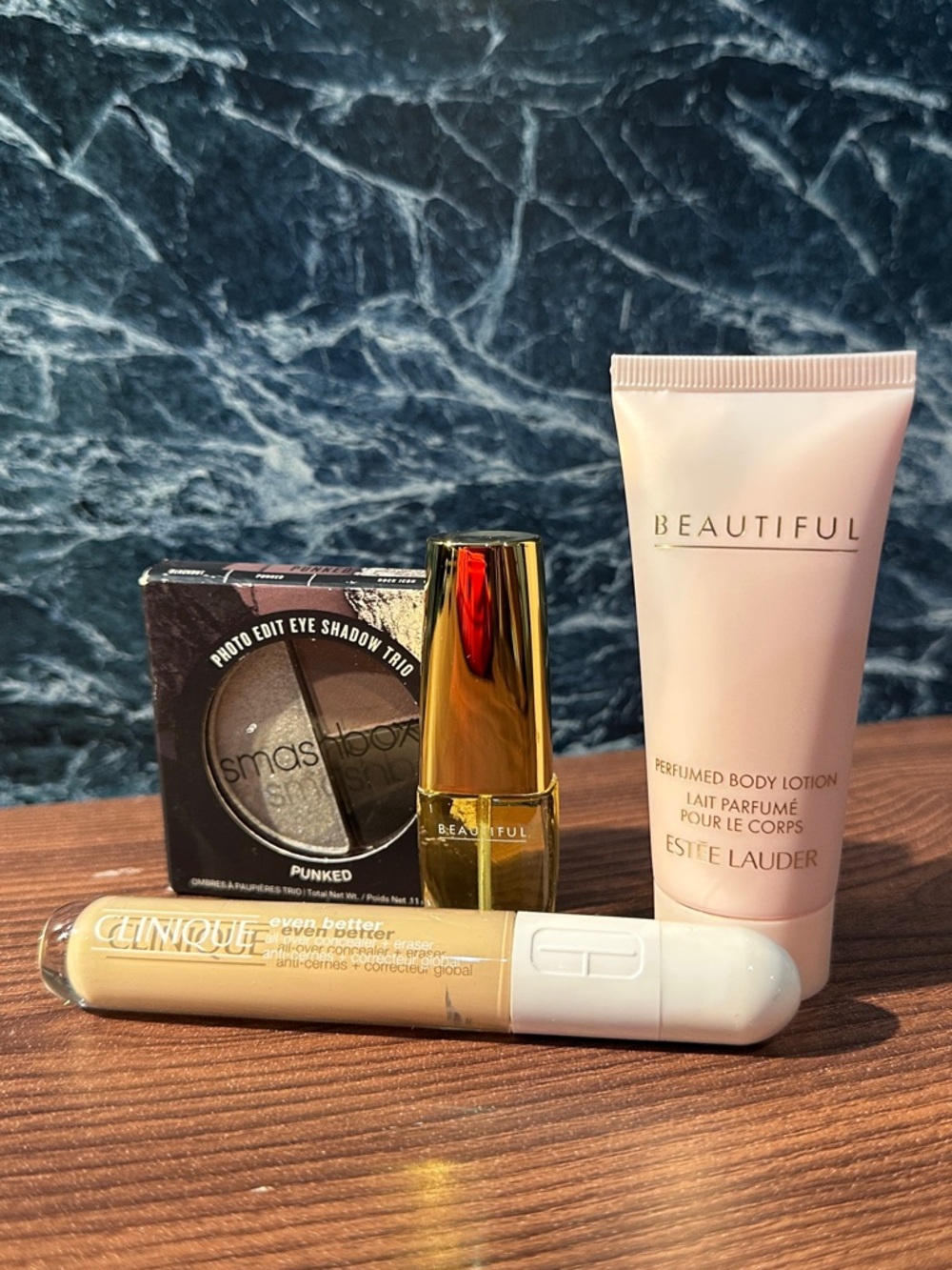 Estee Lauder Beautiful Perfume Lotion Clinique Concealer Smashbox Bundle Set